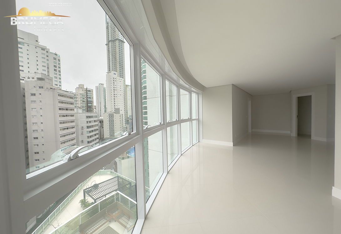 Apartamento de 3 quartos, 138m² no bairro Centro, em Balneário Camboriú | Eu Corretor
