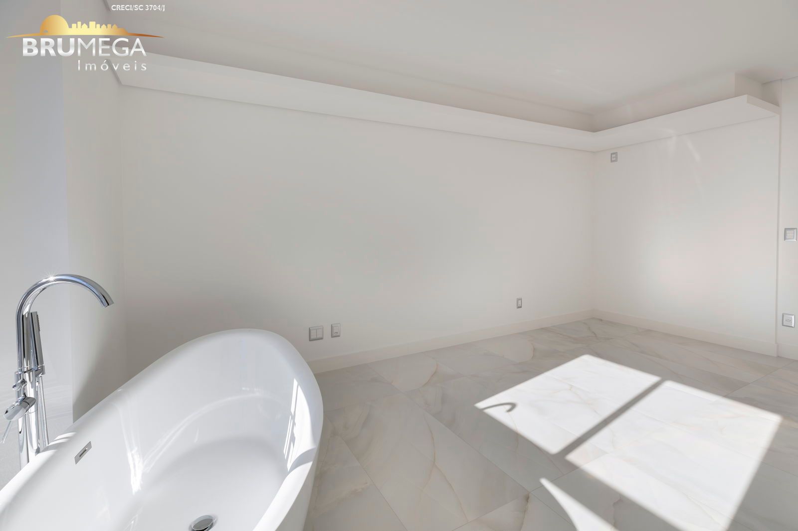 Apartamento de 4 quartos, 167m² no bairro Centro, em Balneário Camboriú | Eu Corretor