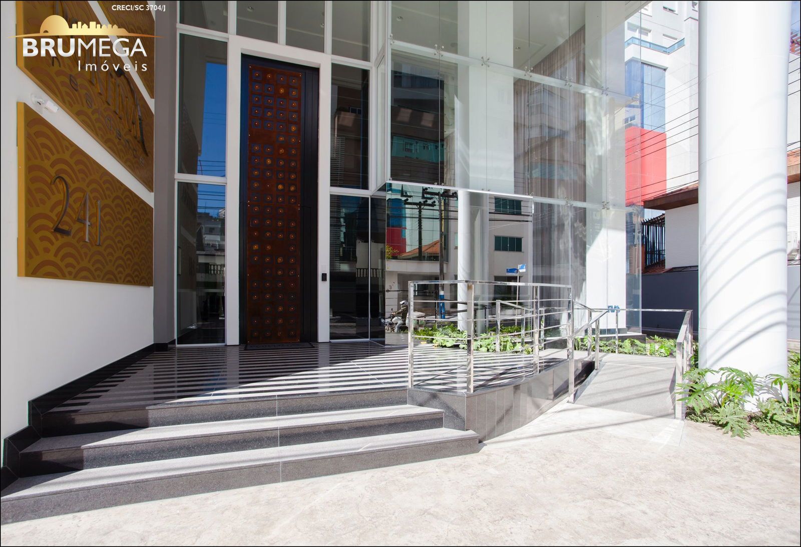 Apartamento de 3 quartos, 128m² no bairro Centro, em Balneário Camboriú | Eu Corretor