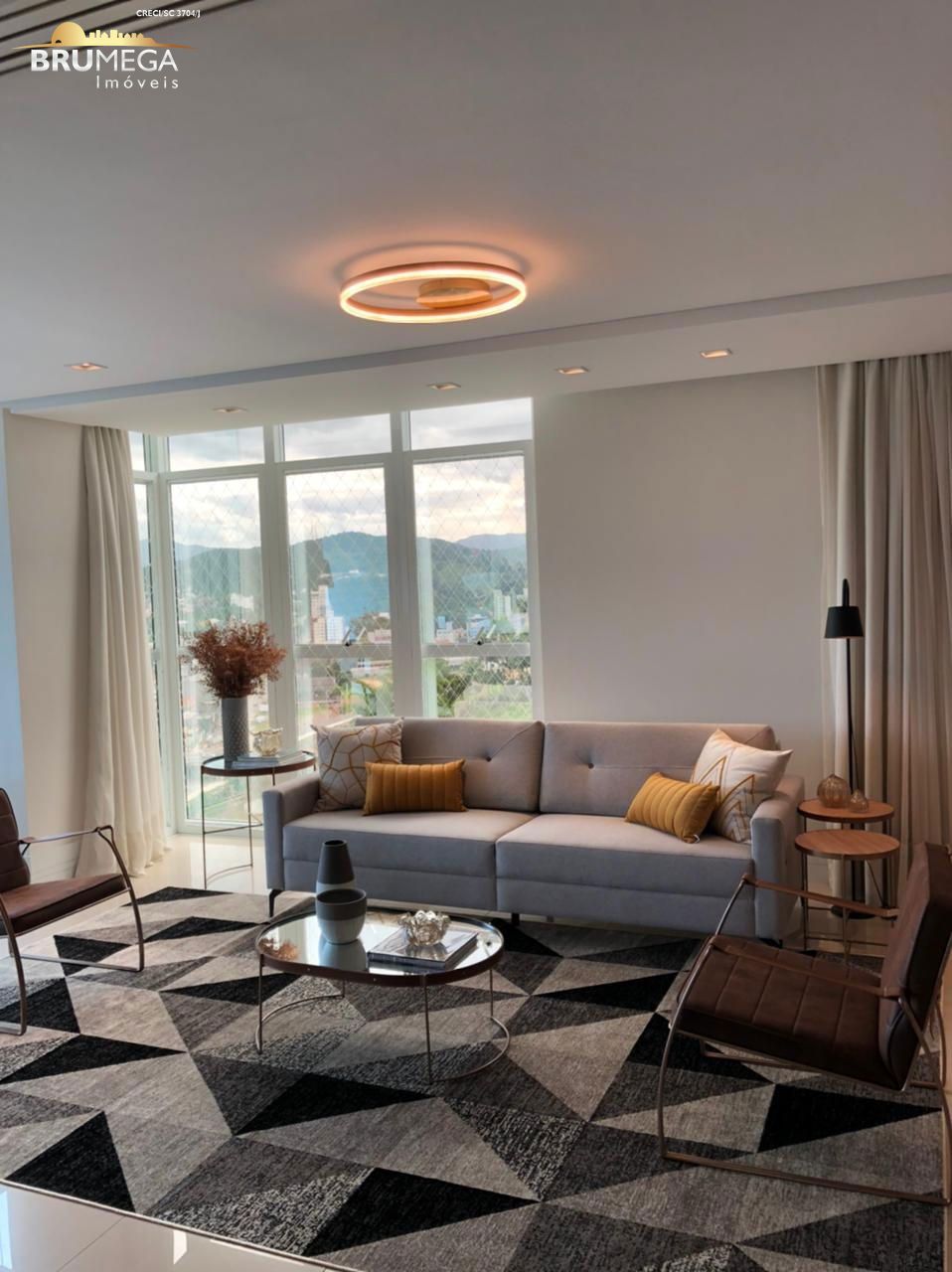 Apartamento de 4 quartos, 284m² no bairro Centro II, em Brusque | Eu Corretor