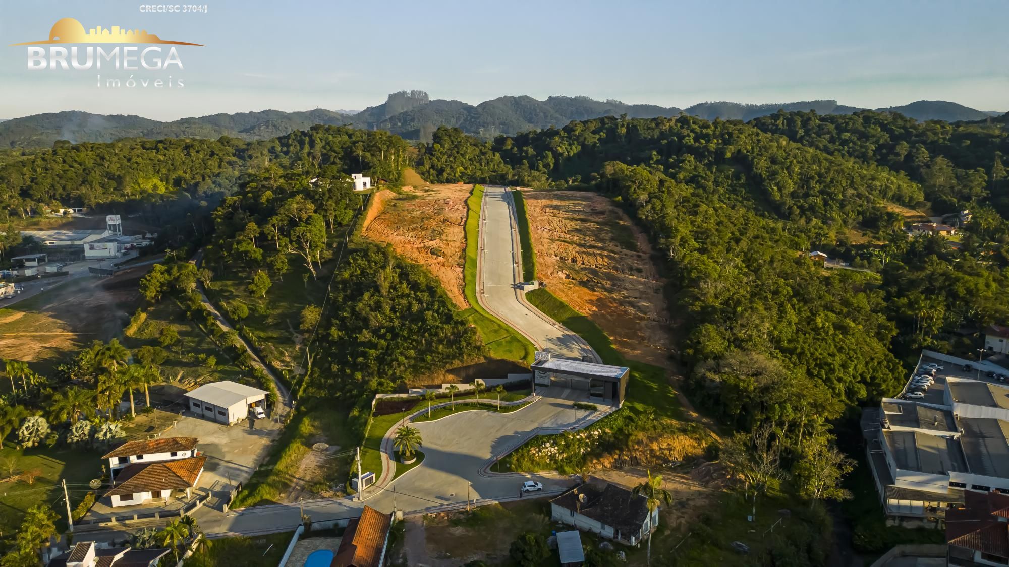 Lote/Terreno de 612m² no bairro Centro, em Guabiruba | Eu Corretor
