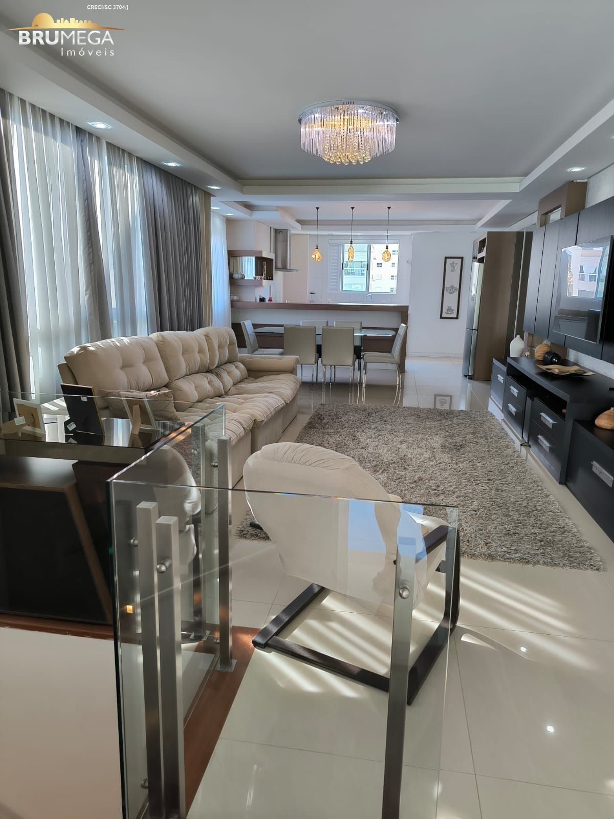 Apartamento de 4 quartos, 236m² no bairro Meia Praia, em Itapema | Eu Corretor
