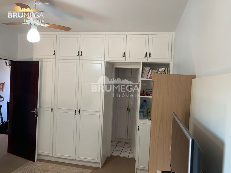 Casa de 6 quartos, no bairro Jardim Maluche, em Brusque | Eu Corretor