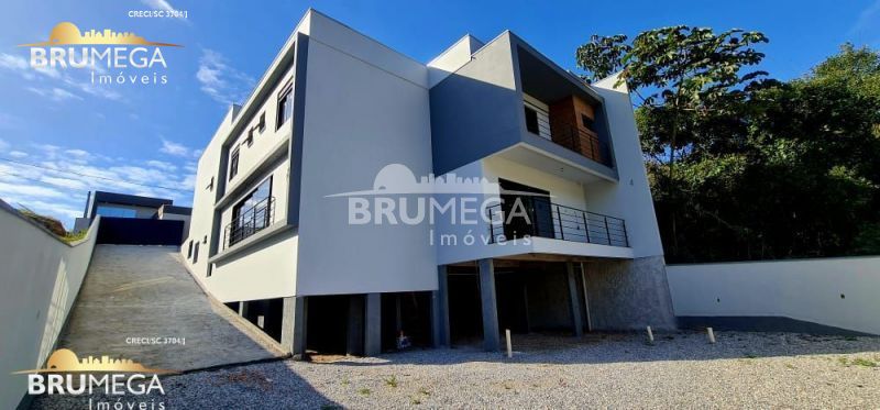 Casa de 3 quartos, 427m² no bairro Souza Cruz, em Brusque | Eu Corretor