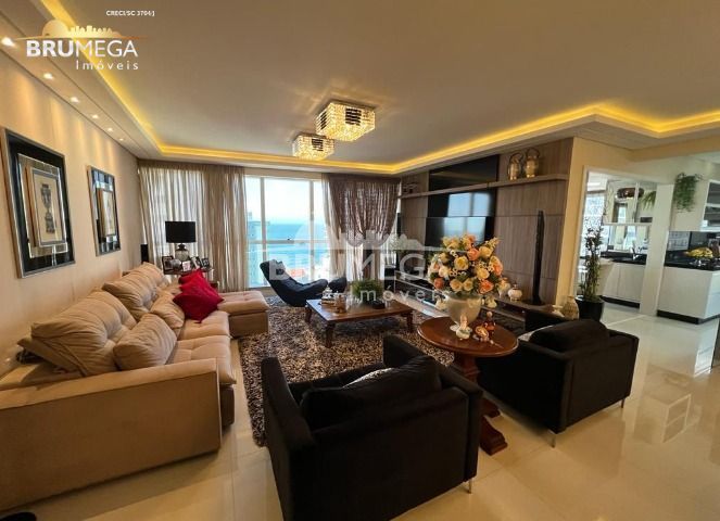 Apartamento de 4 quartos, 222m² no bairro Meia Praia, em Itapema | Eu Corretor