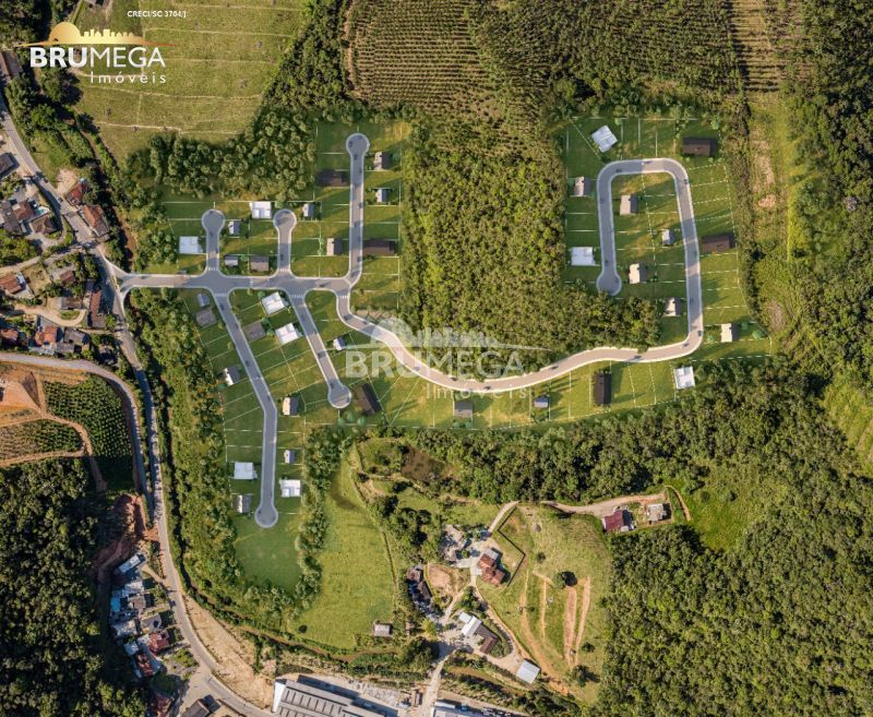 Lote/Terreno de 240m² no bairro Limeira Alta, em Brusque | Eu Corretor