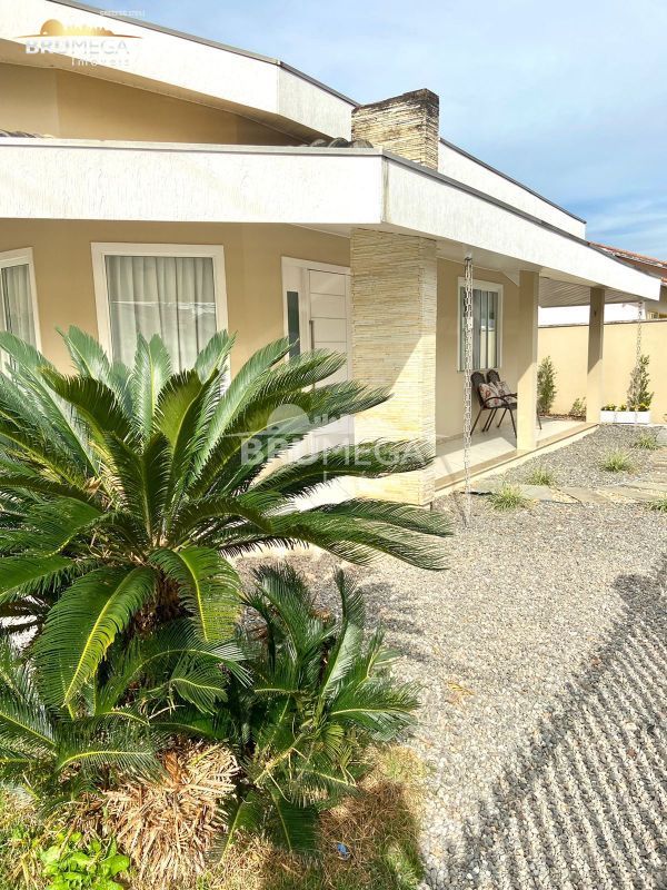 Casa de 3 quartos, 171m² no bairro Souza Cruz, em Brusque | Eu Corretor