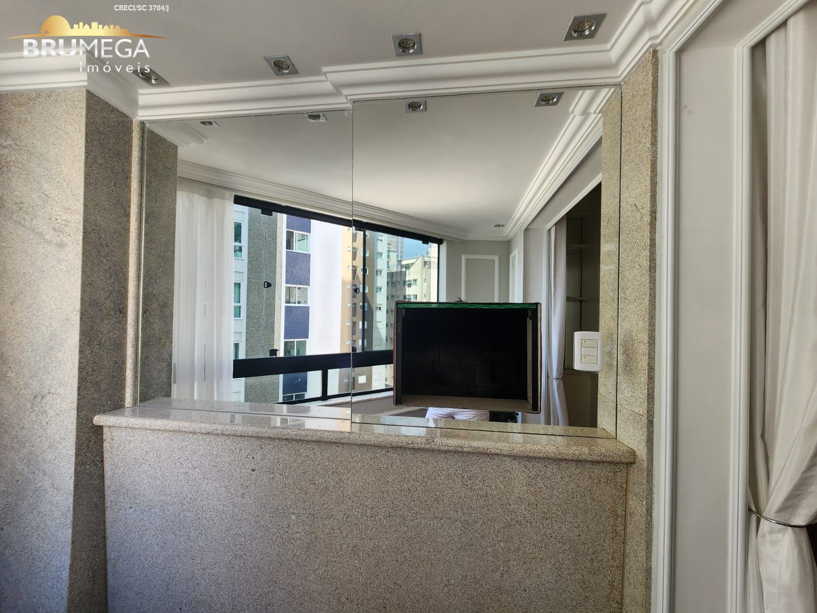 Apartamento de 3 quartos, 100m² no bairro Meia Praia, em Itapema | Eu Corretor