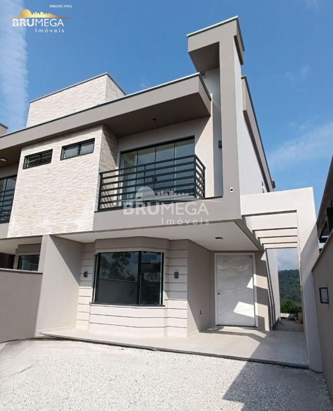 Casa de 3 quartos, 110m² no bairro Centro, em Guabiruba | Eu Corretor