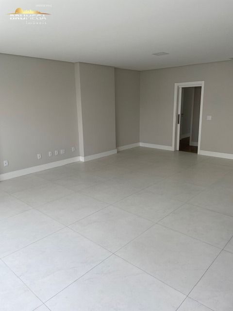 Apartamento de 4 quartos, 225m² no bairro Centro I, em Brusque | Eu Corretor