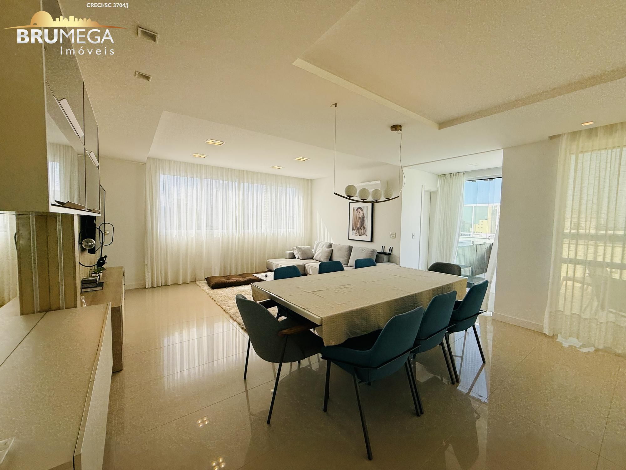 Apartamento de 4 quartos, 239m² no bairro Centro, em Balneário Camboriú | Eu Corretor