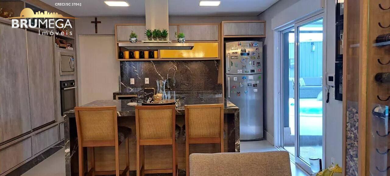 Casa de 3 quartos, 215m² no bairro Dom Joaquim, em Brusque | Eu Corretor