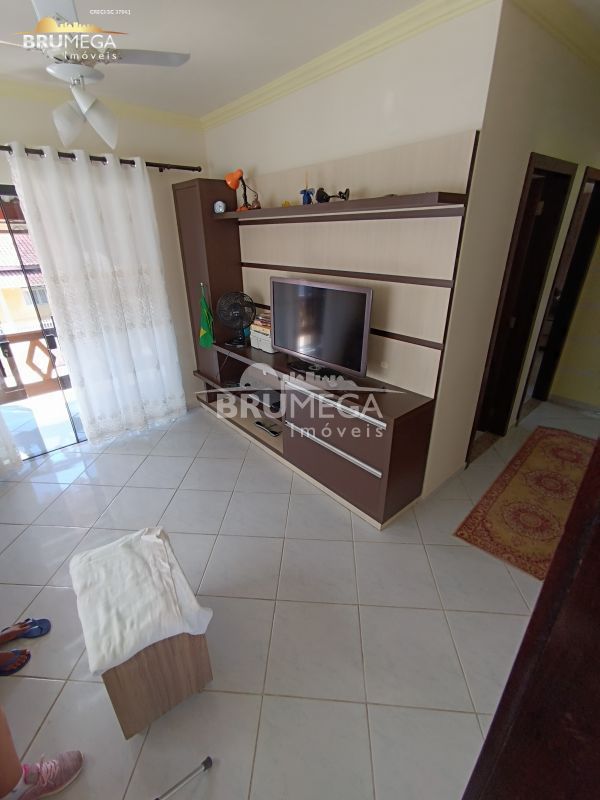 Casa de 8 quartos, 200m² no bairro Dom Joaquim, em Brusque | Eu Corretor