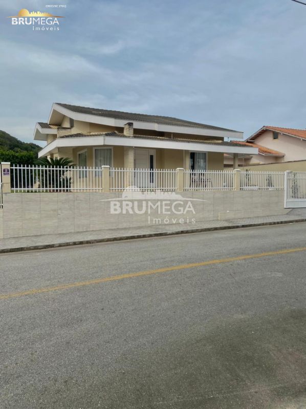 Casa de 3 quartos, 171m² no bairro Souza Cruz, em Brusque | Eu Corretor