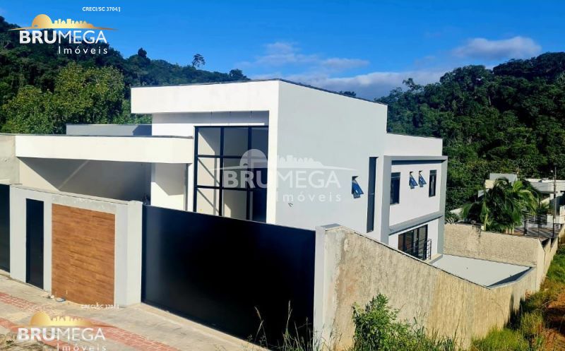 Casa de 3 quartos, 427m² no bairro Souza Cruz, em Brusque | Eu Corretor