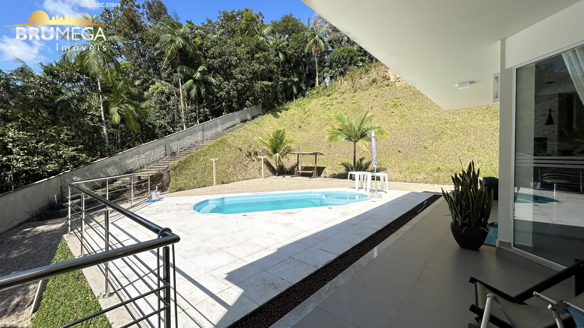 Casa de 3 quartos, 249m² no bairro São Pedro, em Guabiruba | Eu Corretor