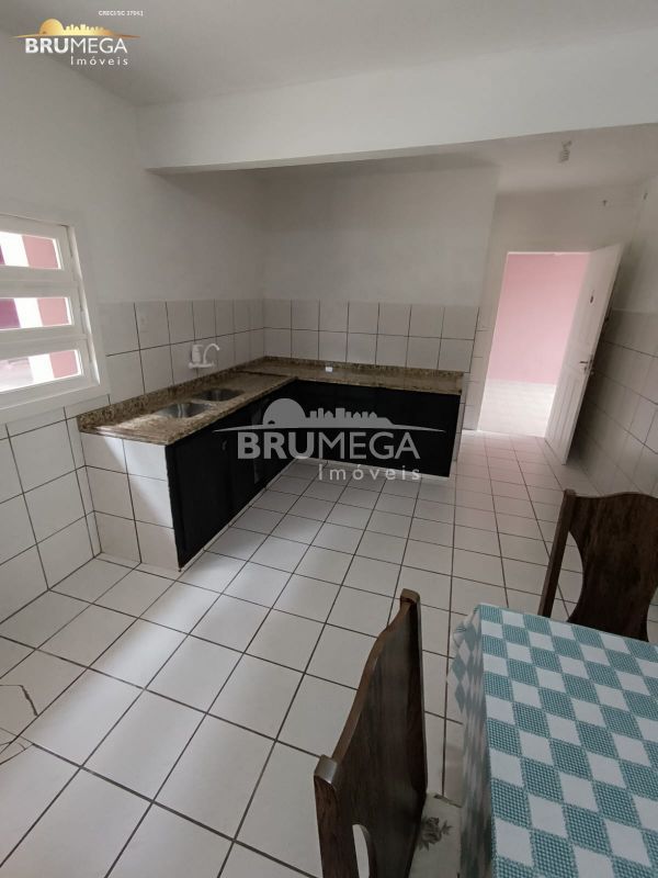 Casa de 5 quartos, 270m² no bairro Cerâmica Reis, em Brusque | Eu Corretor