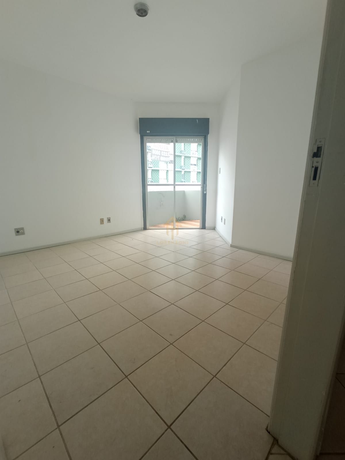 Apartamento para alugar com 3 quartos, 120m² - Foto 13