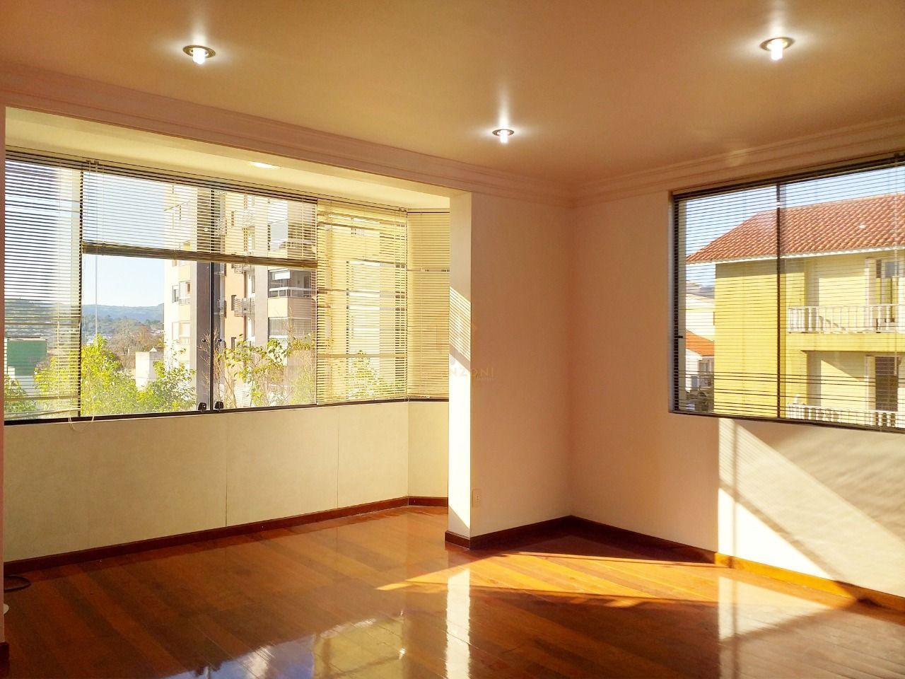 Cobertura, 4 quartos, 254 m² - Foto 1