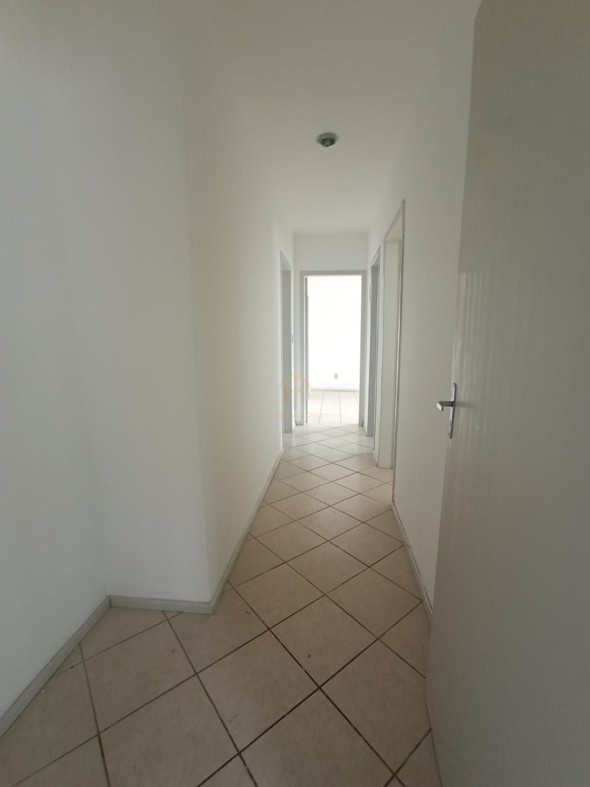 Apartamento para alugar com 3 quartos, 120m² - Foto 9