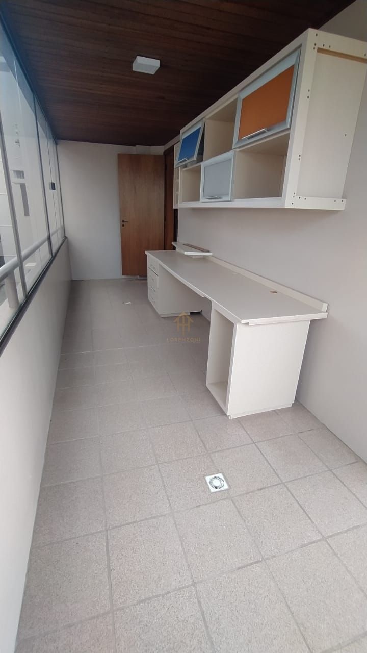 Apartamento à venda com 3 quartos, 173m² - Foto 14