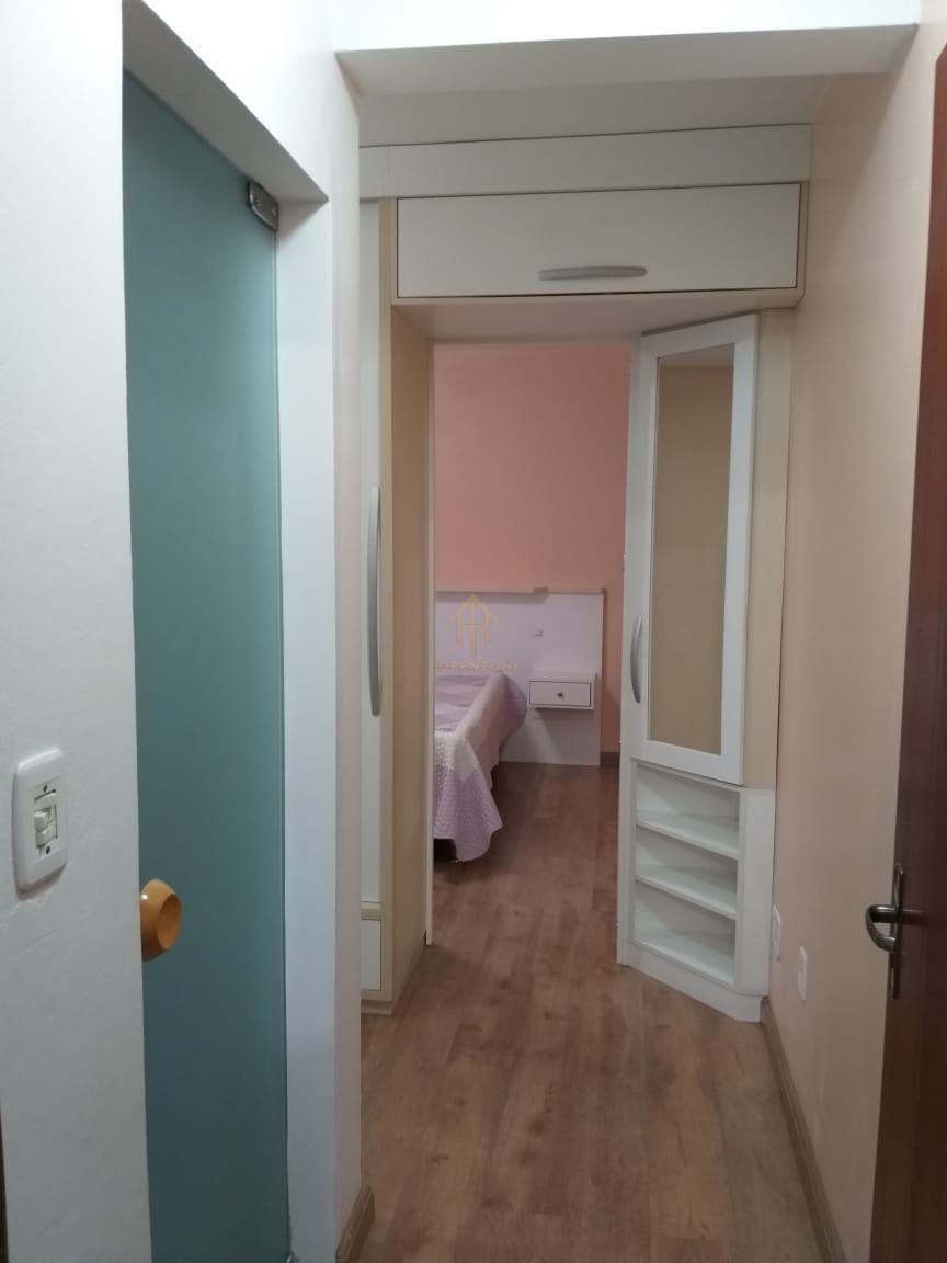 Casa à venda com 4 quartos, 192m² - Foto 13