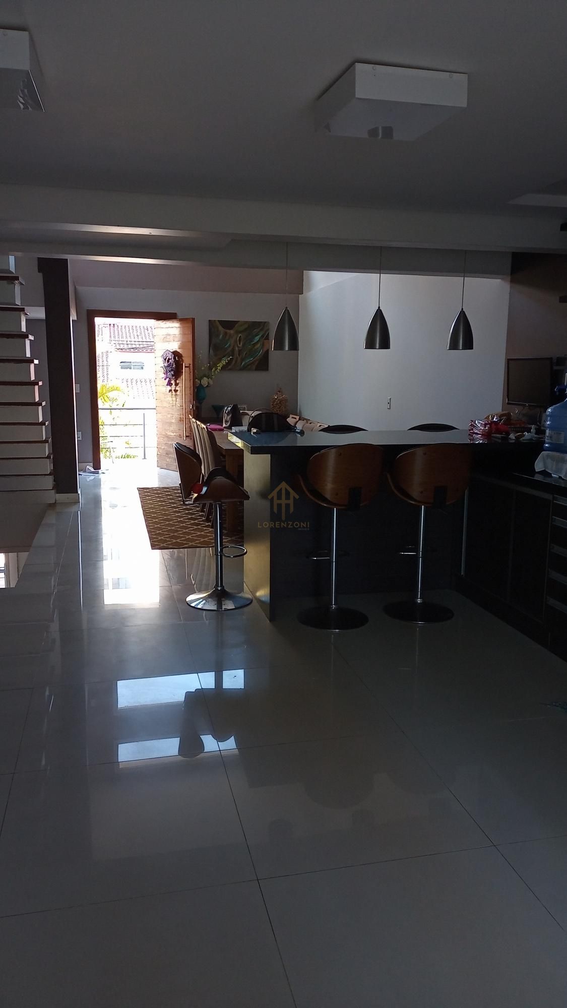 Casa à venda e aluguel com 5 quartos, 336m² - Foto 5