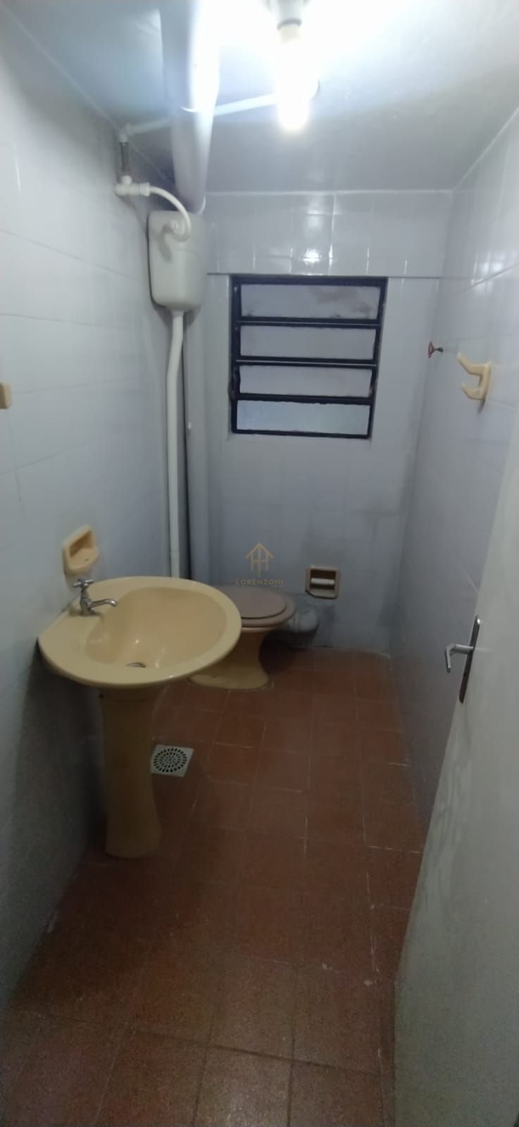 Conjunto Comercial-Sala para alugar com 1 quarto, 97m² - Foto 4