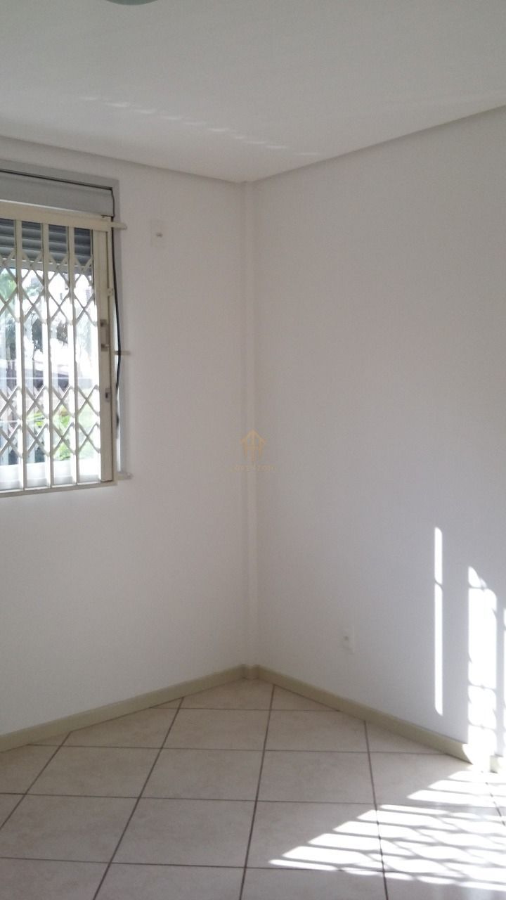 Apartamento à venda com 2 quartos, 75m² - Foto 7