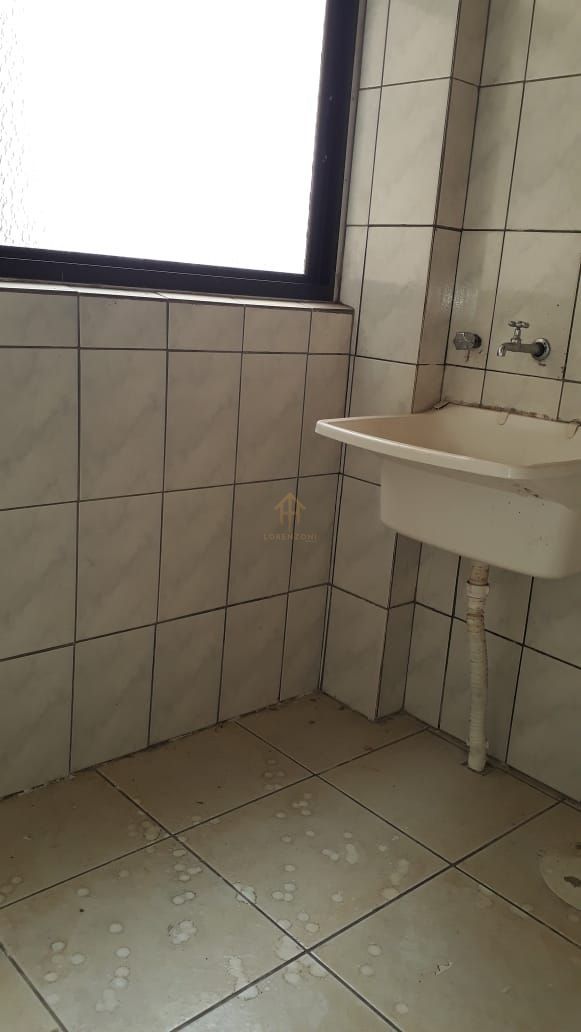 Apartamento à venda com 3 quartos, 104m² - Foto 13