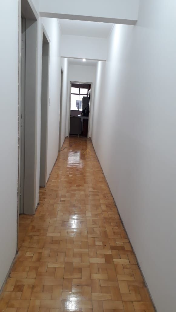 Apartamento à venda com 3 quartos, 124m² - Foto 3