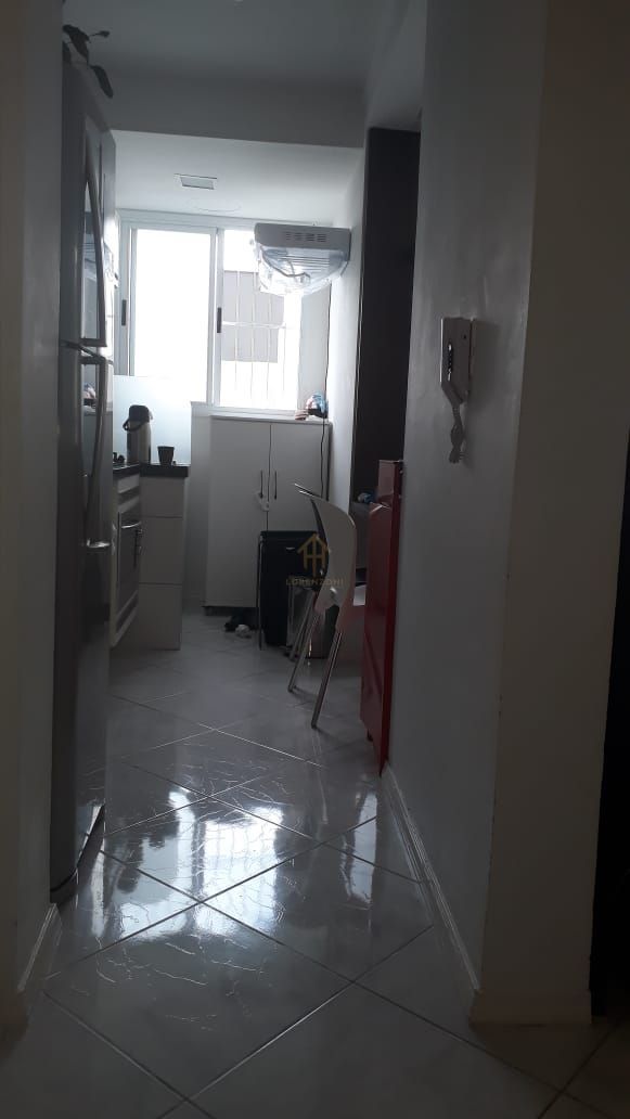 Apartamento à venda com 2 quartos, 60m² - Foto 11