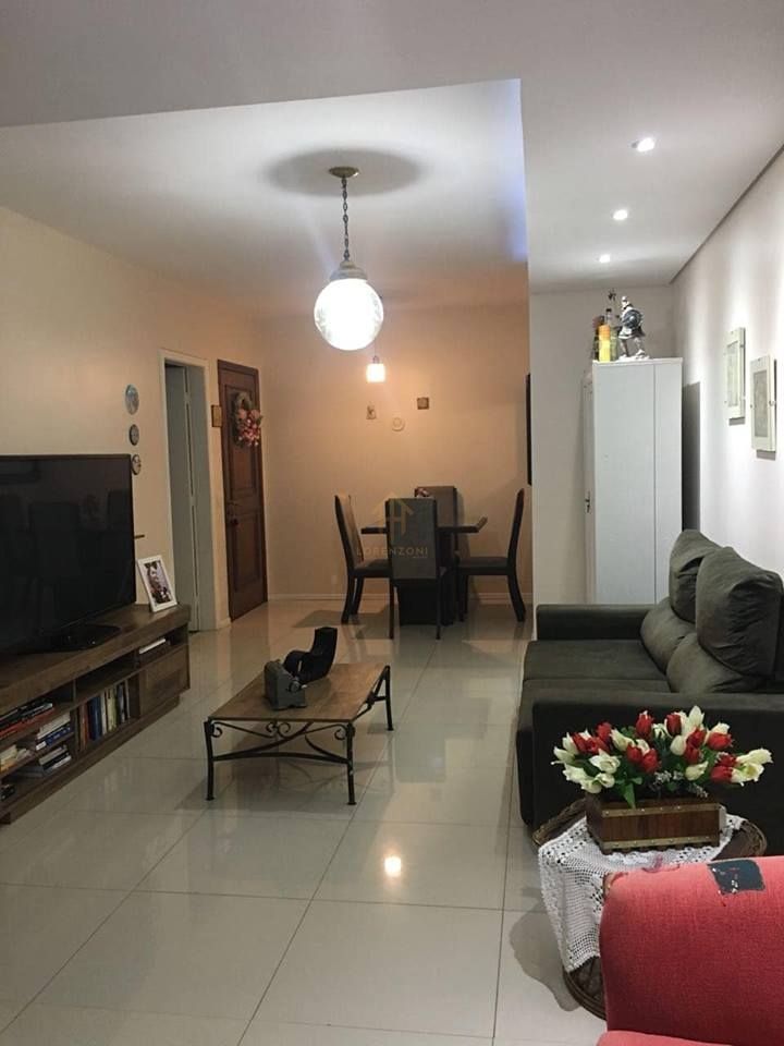 Apartamento à venda com 3 quartos, 137m² - Foto 1