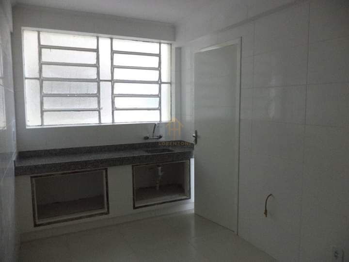 Apartamento à venda com 3 quartos, 87m² - Foto 2