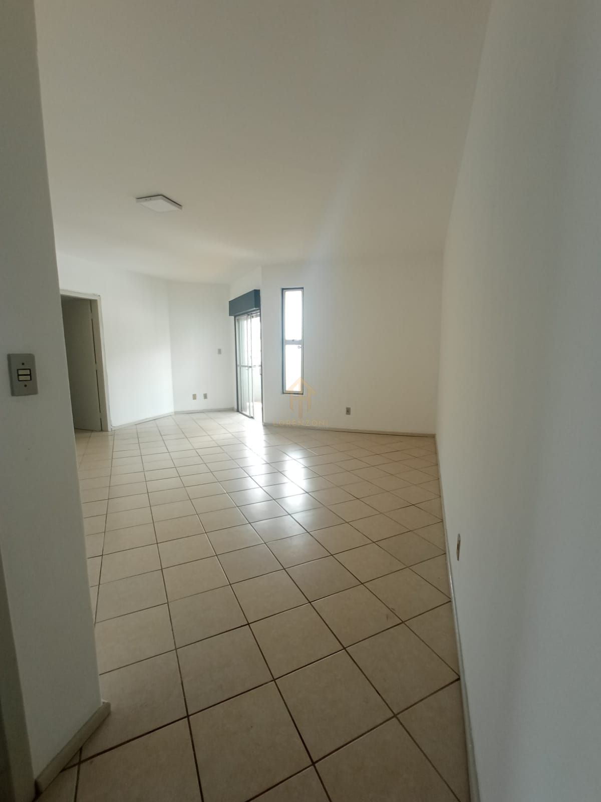 Apartamento para alugar com 3 quartos, 120m² - Foto 8