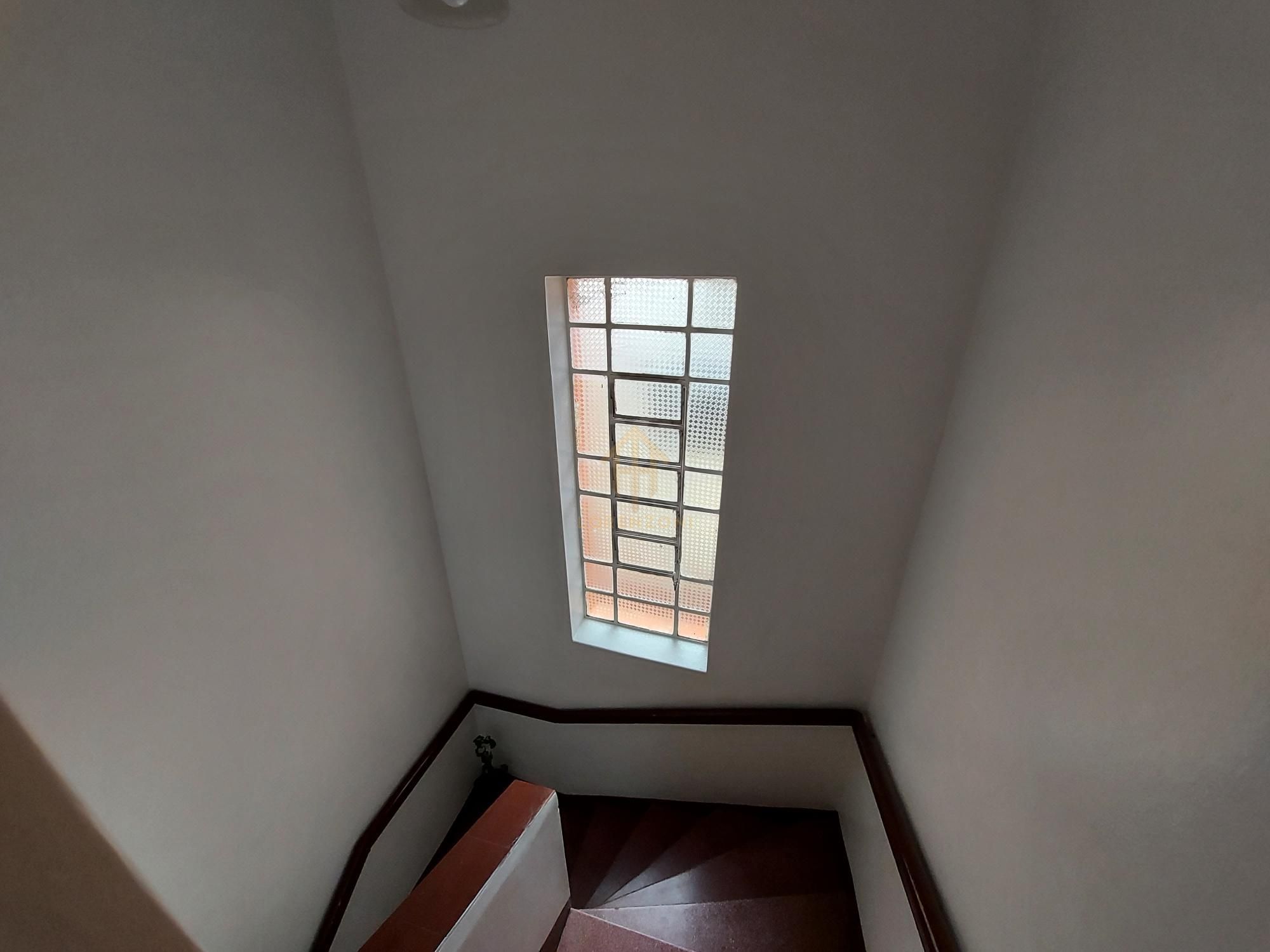 Casa à venda com 4 quartos, 261m² - Foto 16