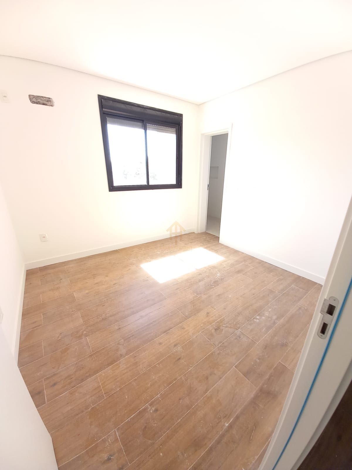 Apartamento à venda com 2 quartos, 76m² - Foto 3