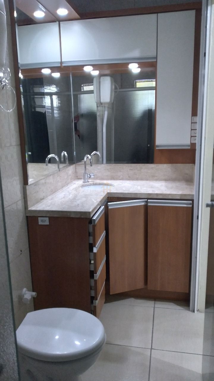 Casa à venda com 3 quartos, 346m² - Foto 14