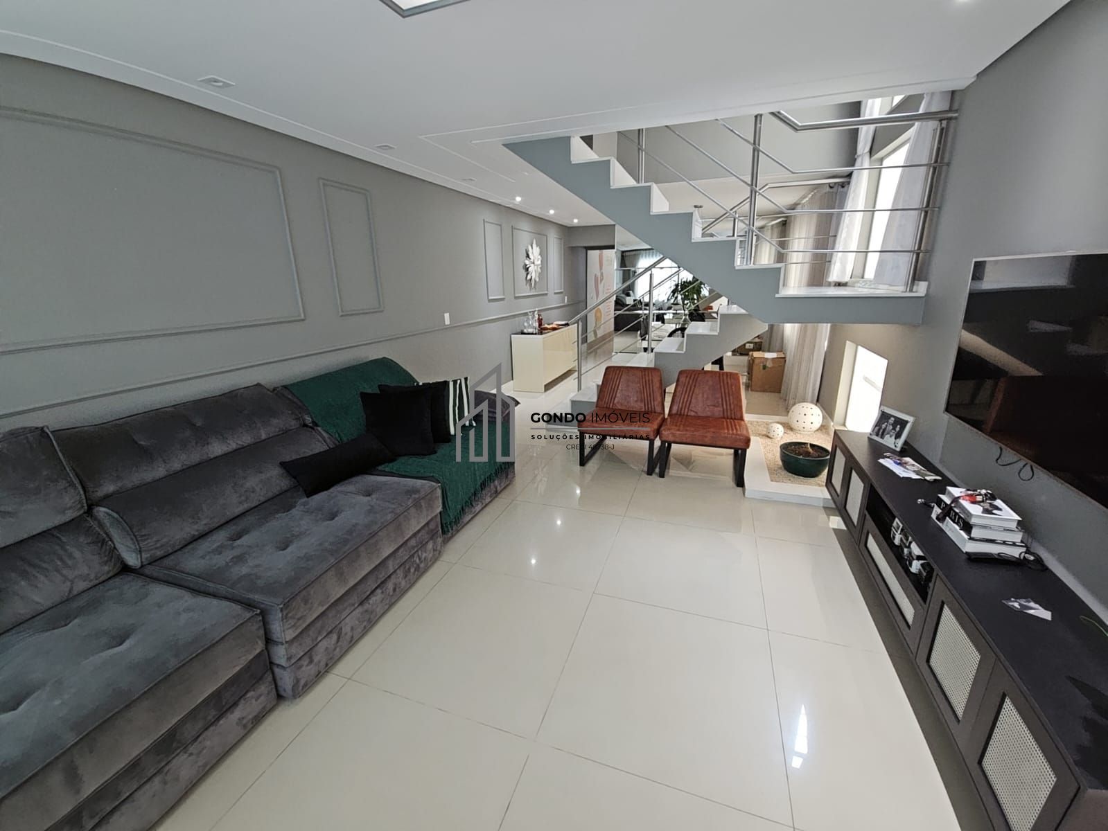 Sobrado, 3 quartos, 193 m² - Foto 1