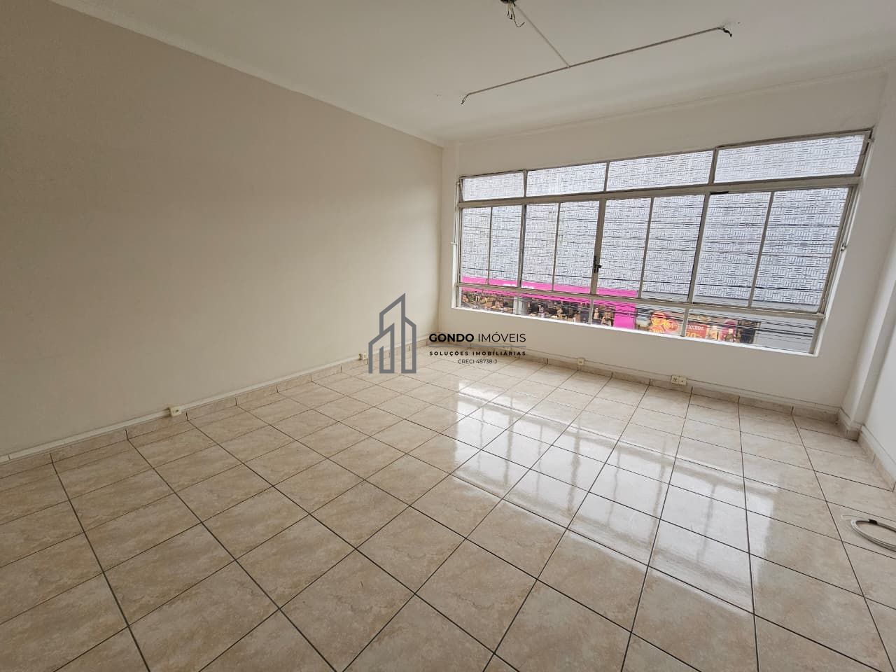 Sala-Conjunto, 30 m² - Foto 1