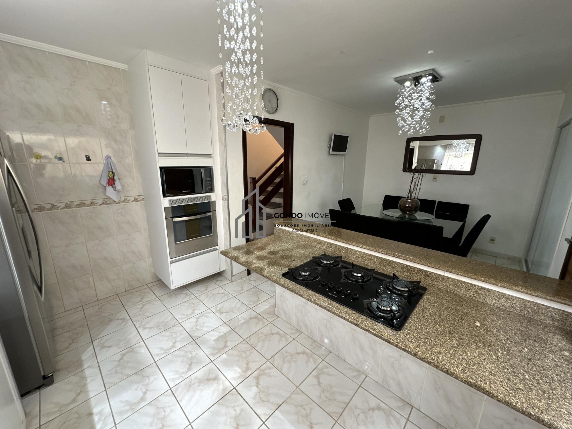 Sobrado, 3 quartos, 219 m² - Foto 3