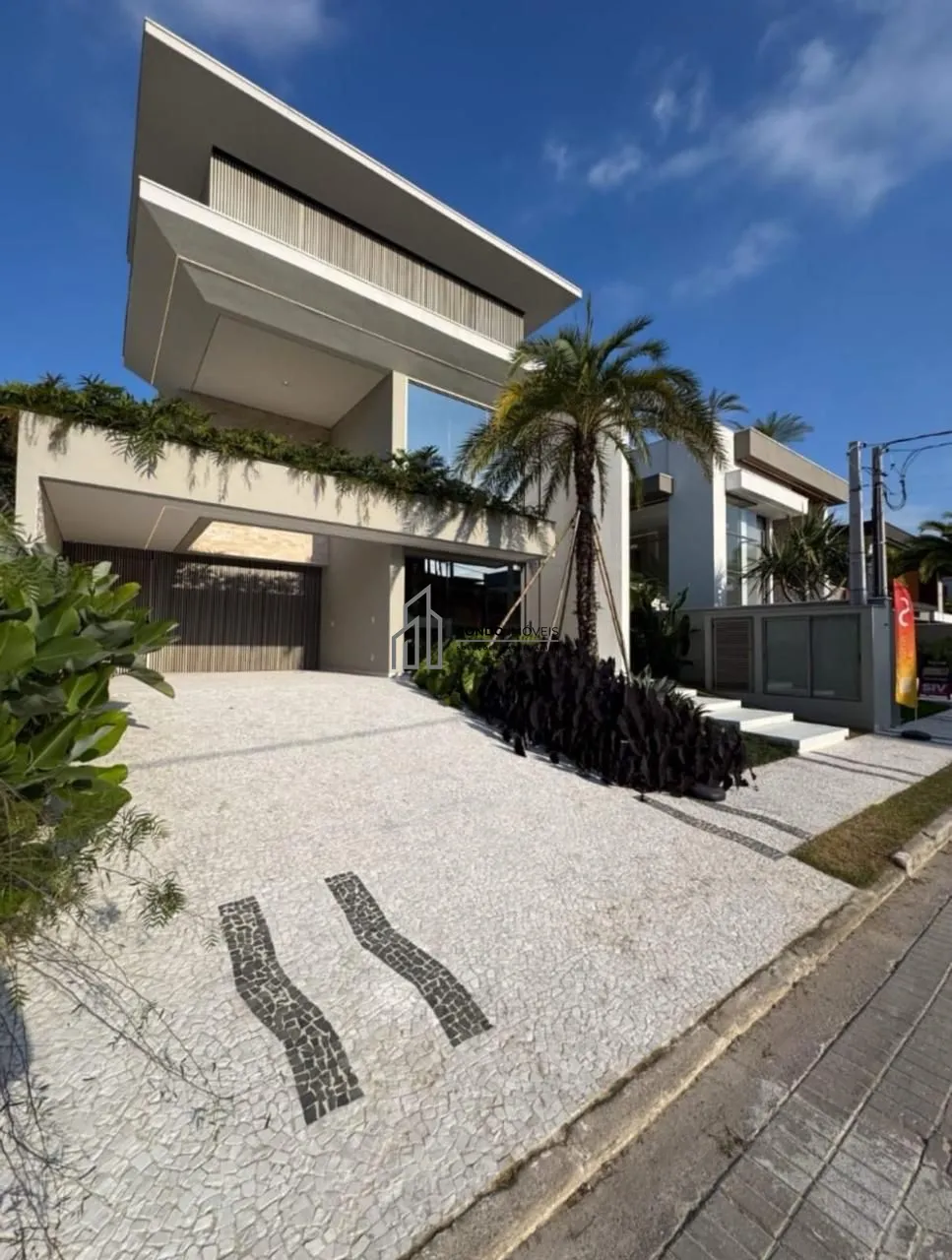 Sobrado, 6 quartos, 530 m² - Foto 2