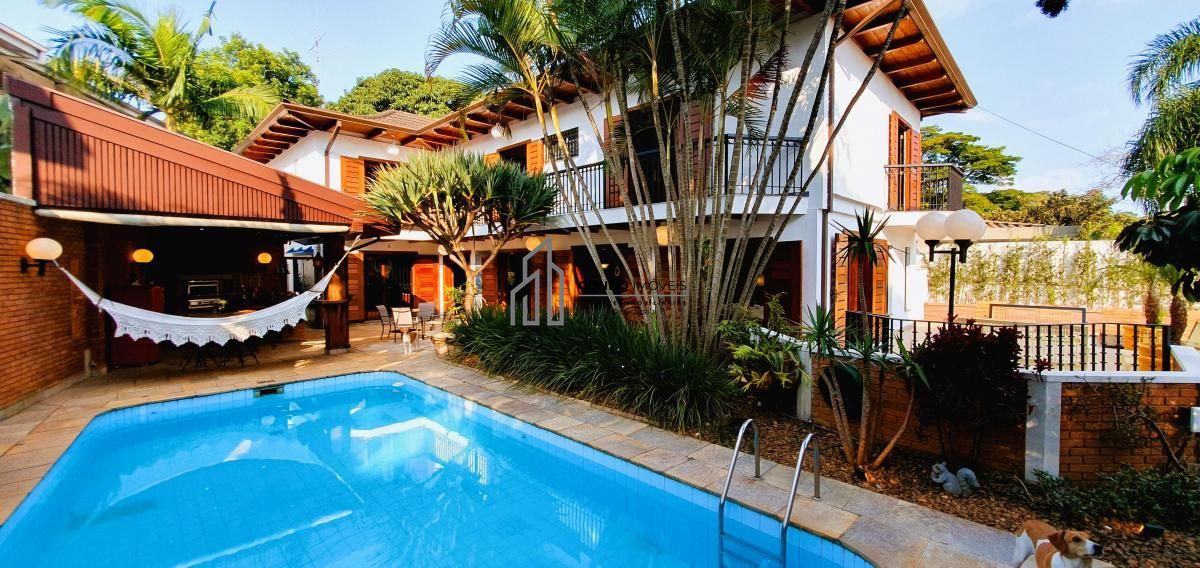 Sobrado, 5 quartos, 600 m² - Foto 1
