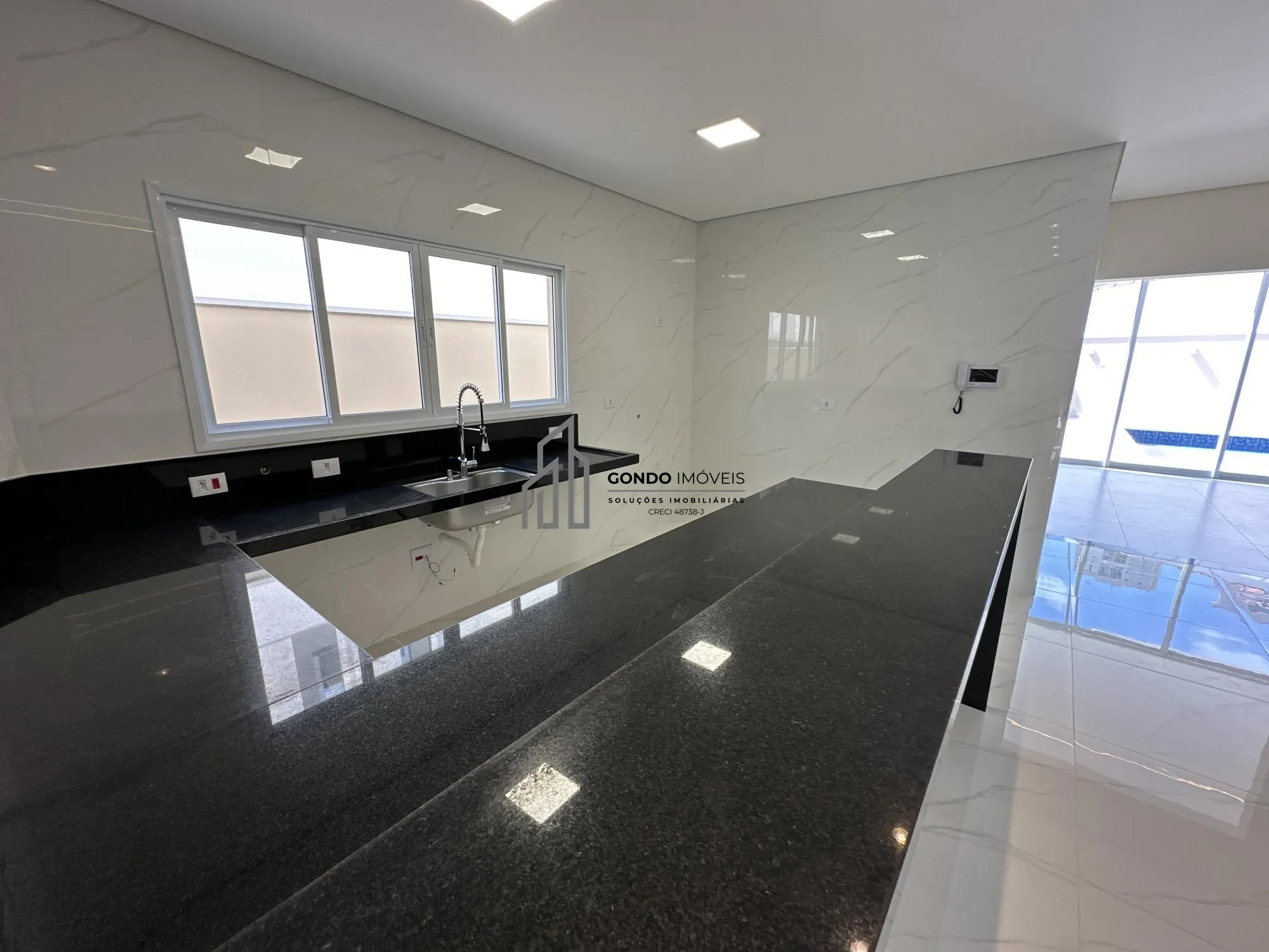 Sobrado, 4 quartos, 332 m² - Foto 5