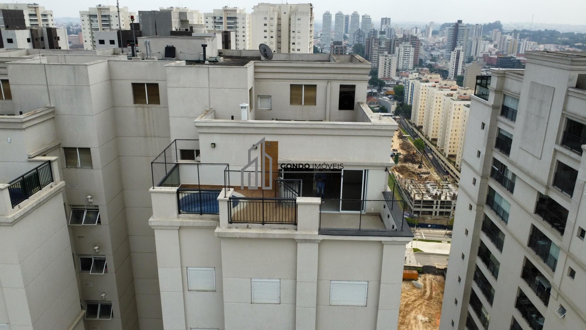 Cobertura, 3 quartos, 200 m² - Foto 2