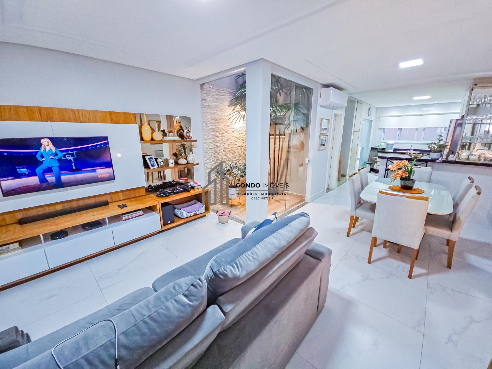 Sobrado, 3 quartos, 171 m² - Foto 1