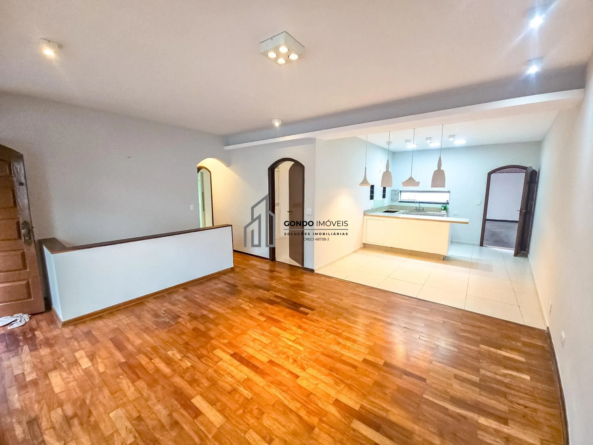 Casa, 3 quartos, 290 m² - Foto 2