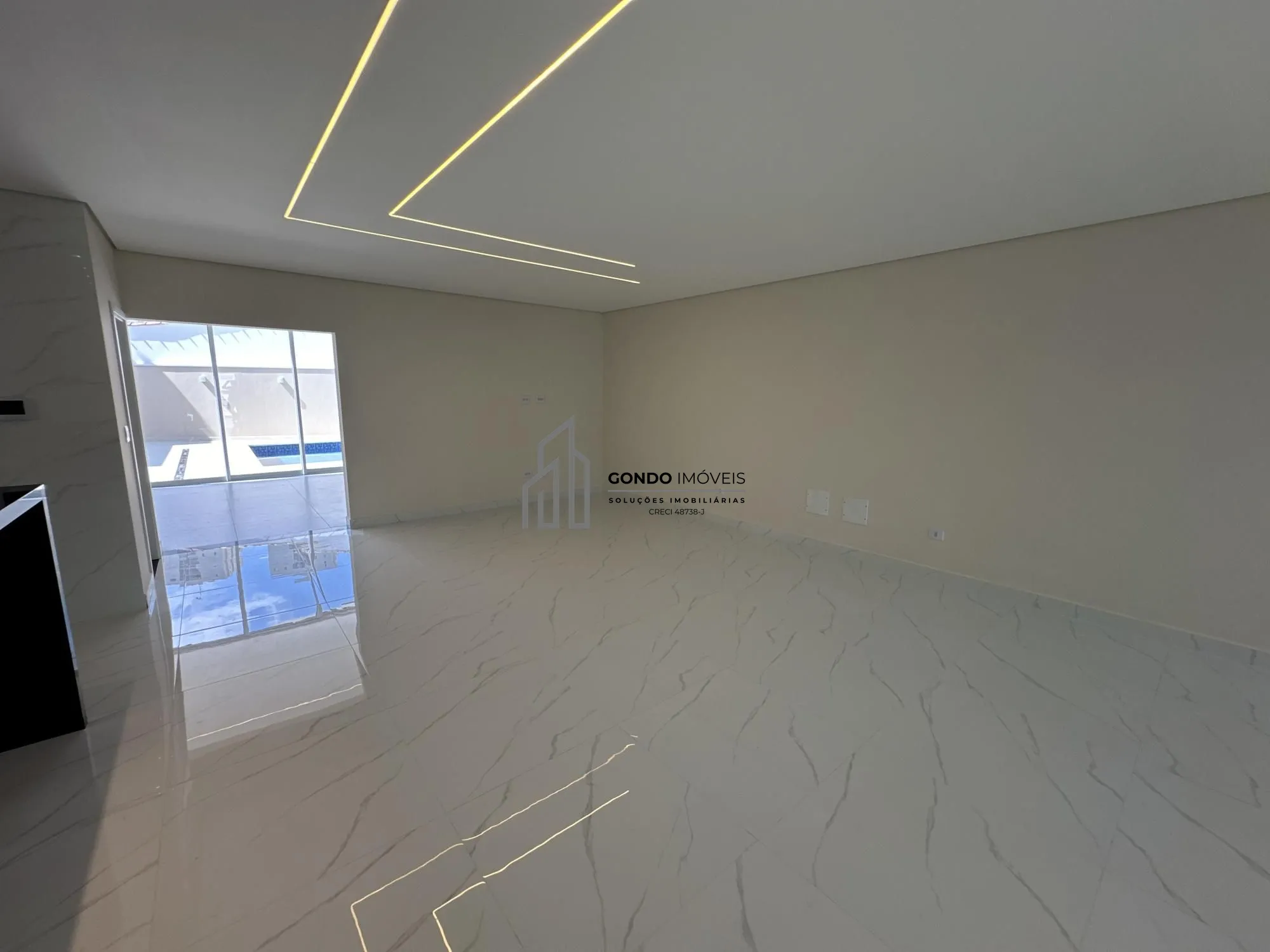 Sobrado, 4 quartos, 332 m² - Foto 3