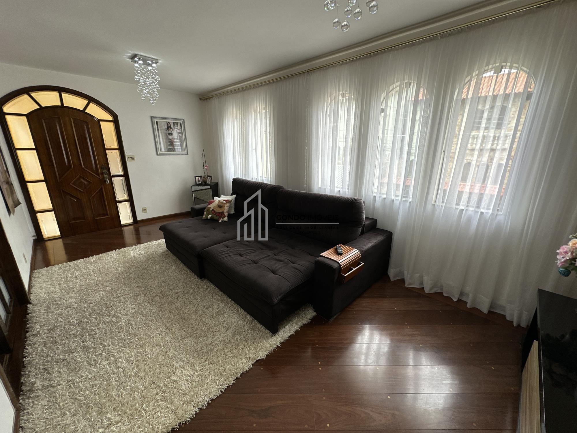 Sobrado, 3 quartos, 219 m² - Foto 2