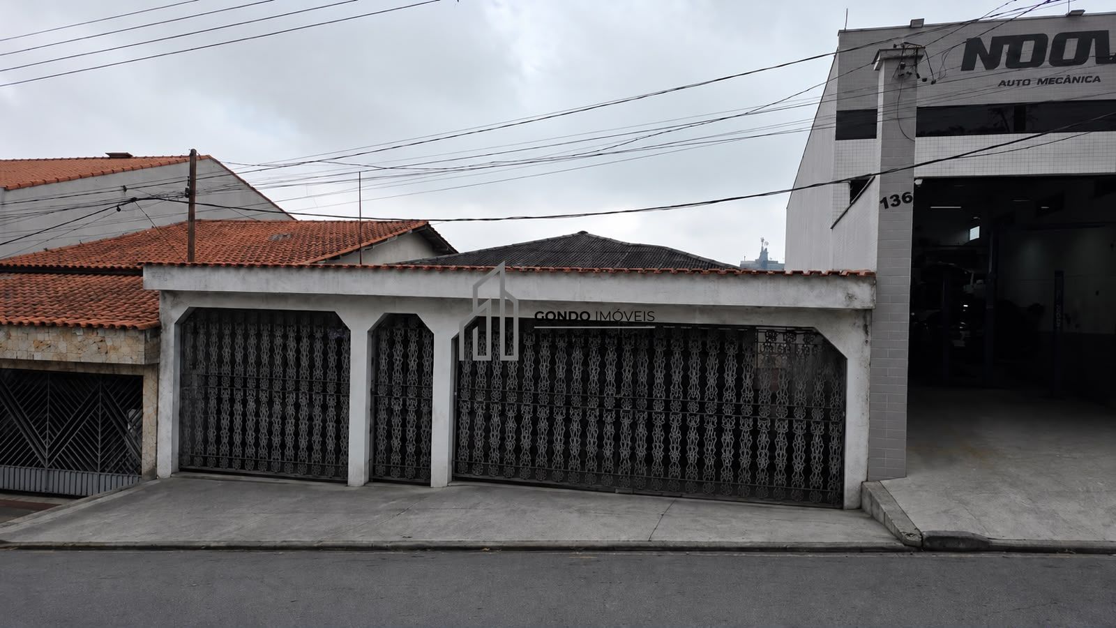 Casa, 3 quartos, 257 m² - Foto 1